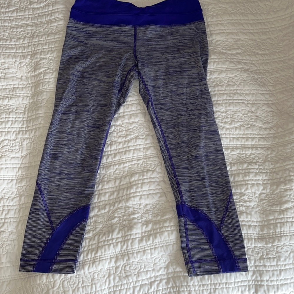 Cute Lululemon capri leggings
